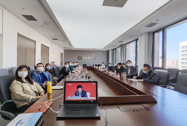 马克思主义学院观看十九届六中全会新闻发布会-良乡教工会场_副本.jpg
